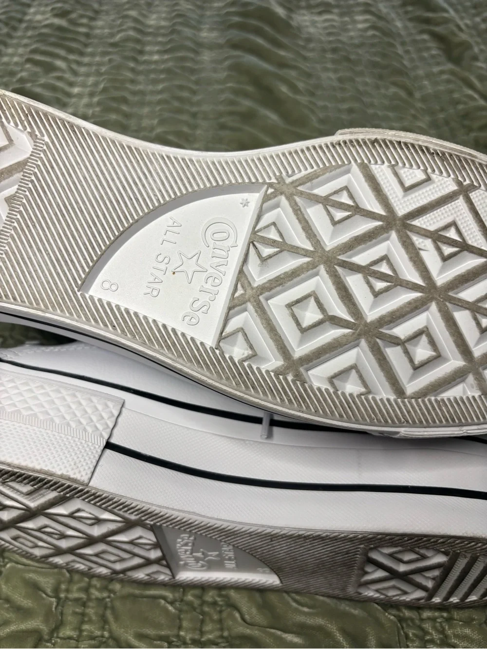 Converse Chuck Taylor All Star Leather Platform